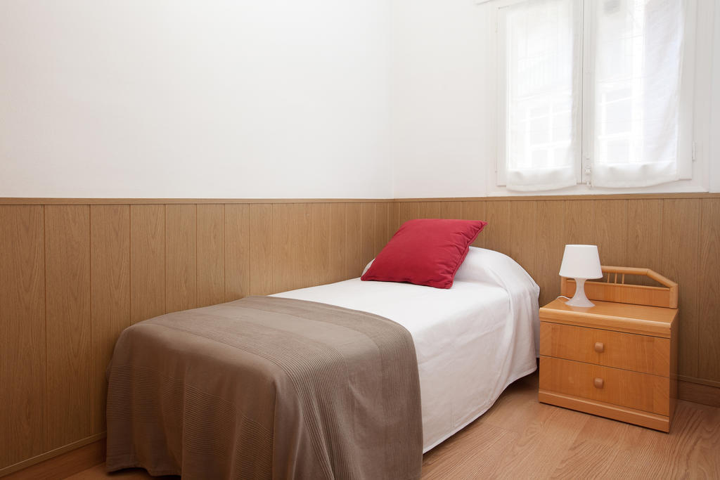Click&Flat Floridablanca Appartement Barcelona Kamer foto